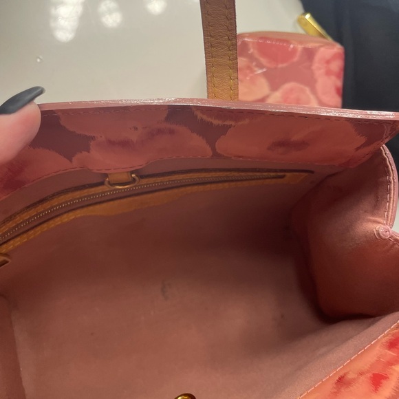 Full inclusion LIMITED EDITION Louis Vuitton 100% Authentic Rose Tote and Wallet - Picture 6 of 8